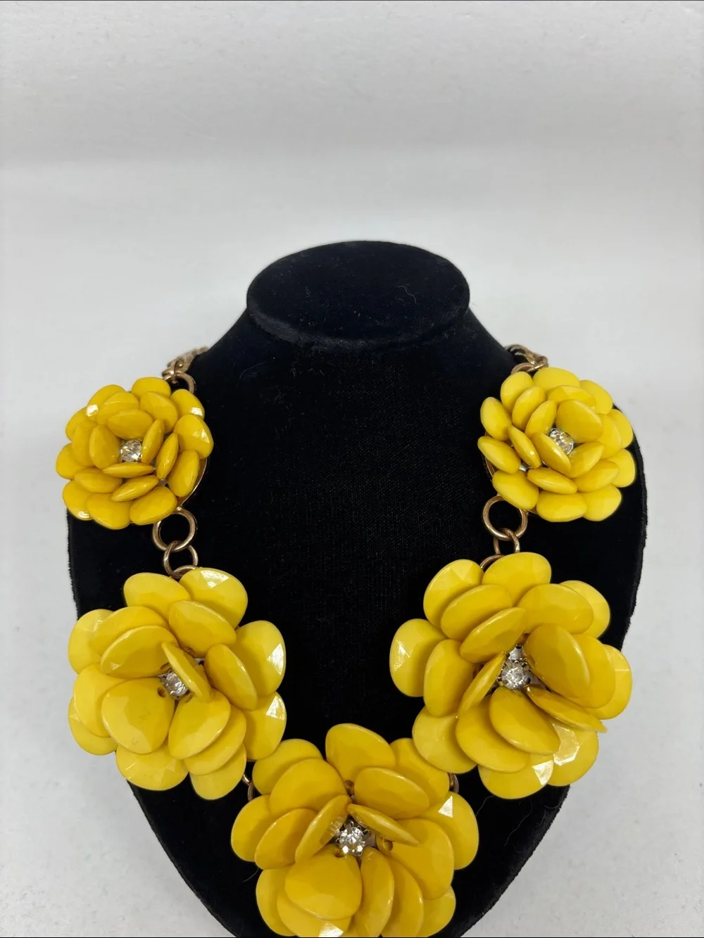 Yellow Floral Resin Statement Necklace - Picture 4 of 15